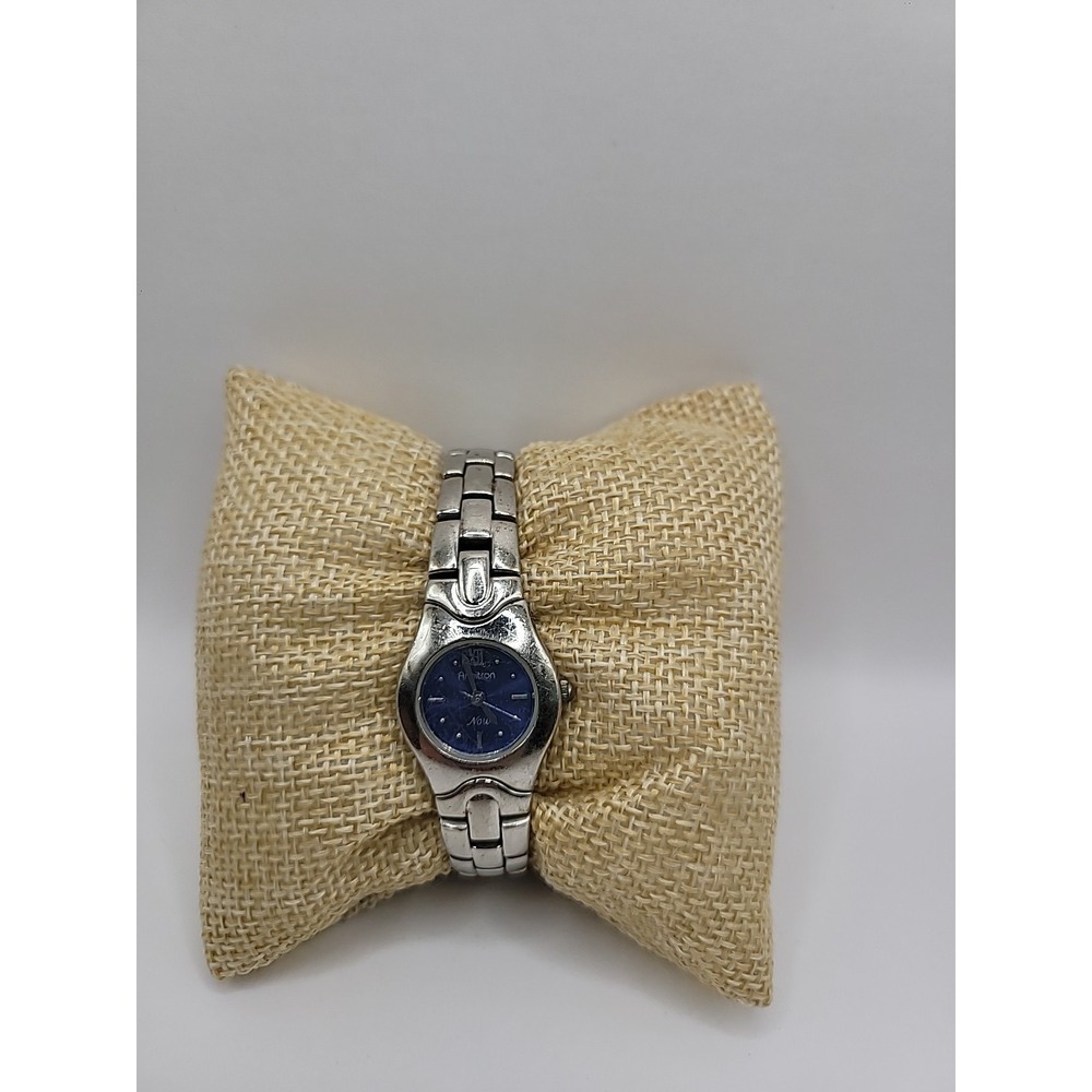 Vintage Armitron Wristwatch Watch Silver Tone Blue Dial Metal Band‎ Jewelry